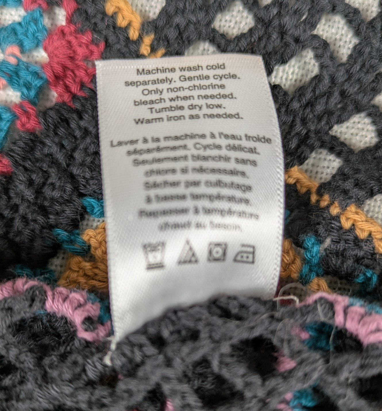 Coldwater Creek Multicolor Crochet Sweater Size Small Stay cozy and stylish with this Coldwater Creek Multicolor Crochet Sweater in size small. Handcrafted with croc