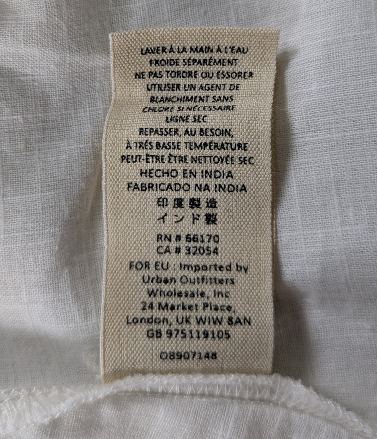 Free People Dreaming About You Tunic Size XS Daydreaming in style with Free People's Dreaming About You Tunic in size XS. Experience the comfort of puff sleeves, and