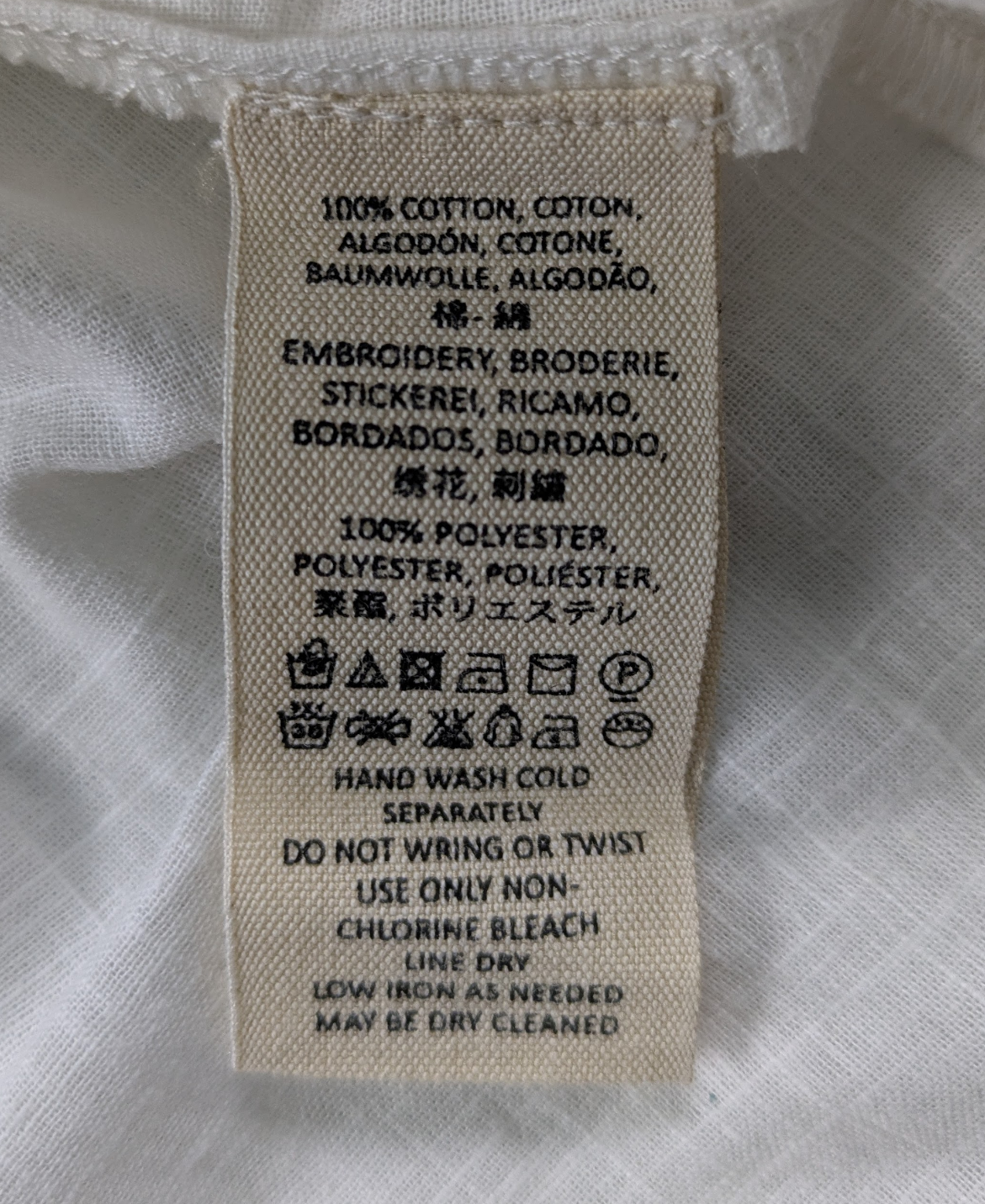 Free People Dreaming About You Tunic Size XS Daydreaming in style with Free People's Dreaming About You Tunic in size XS. Experience the comfort of puff sleeves, and