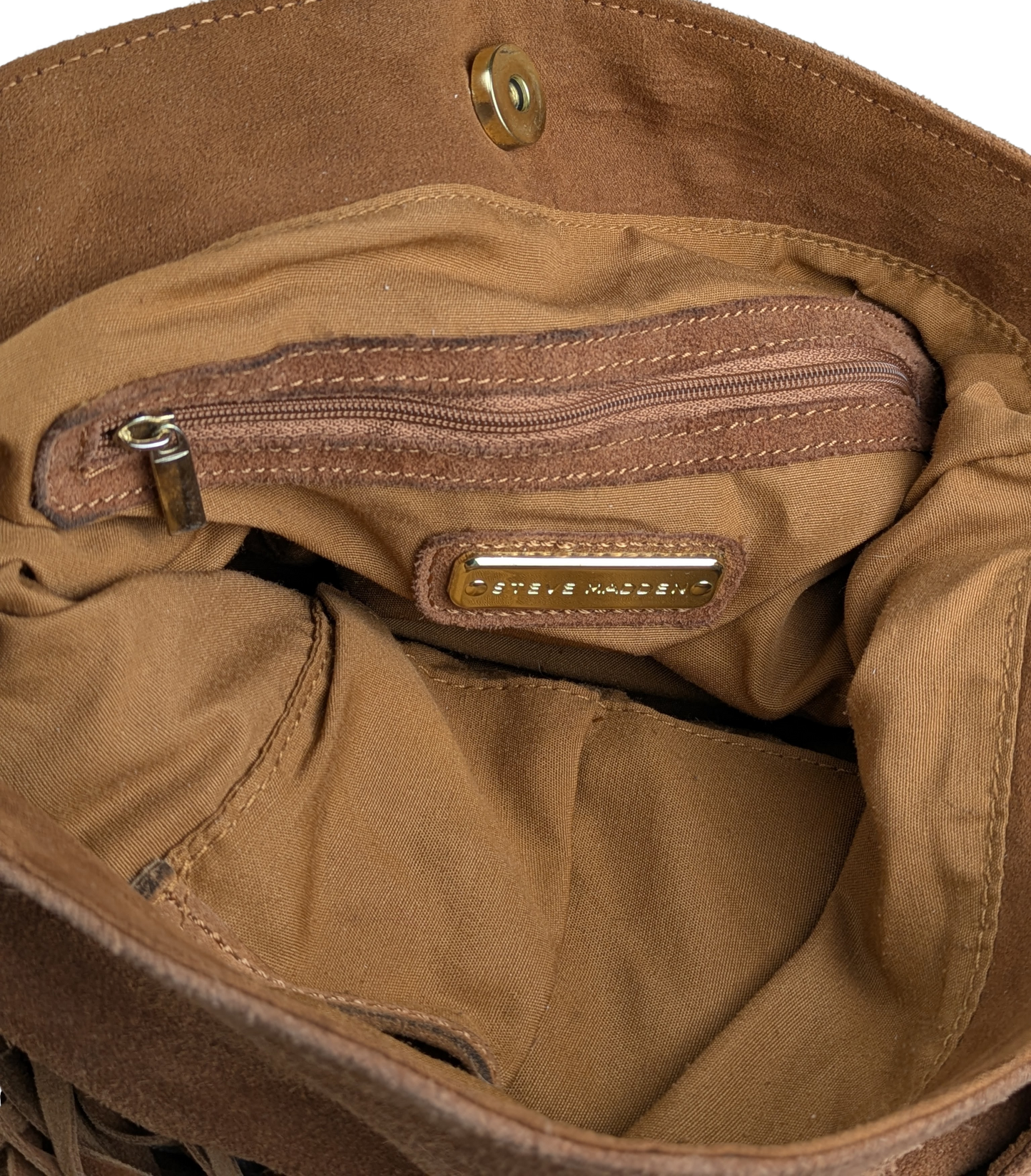 Steve Madden Tan Suede Studded Boho Western Cowgirl Fringed Shoulder B Indulge in the boho-chic style with the Steve Madden Tan Suede Studded Fringed Shoulder Bag. M
