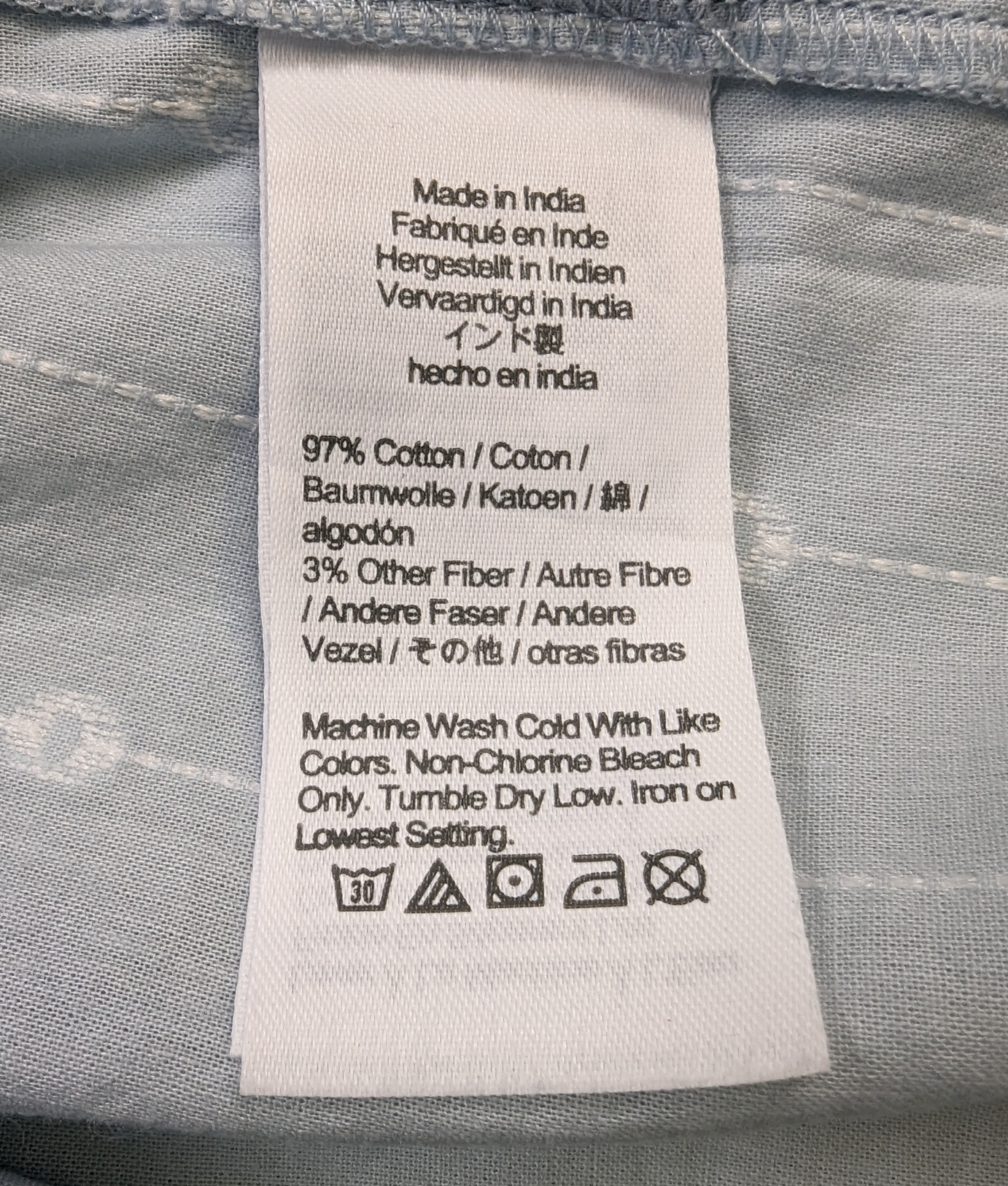 J Crew Light Blue Smock Neck Long Sleeve Blouse Size XS Get ready to add some playfulness to your wardrobe with this J Crew light blue blouse. The smock neck and ruf