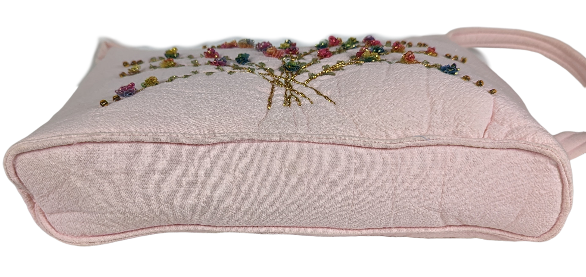 Vintage Pink Fabric Beaded Handbag - Unbranded!  Stylish floral design.PurseVintage Pink Fabric Beaded Handbag - UnbrandedVintage Pink Fabric Beaded Handbag - Unbranded