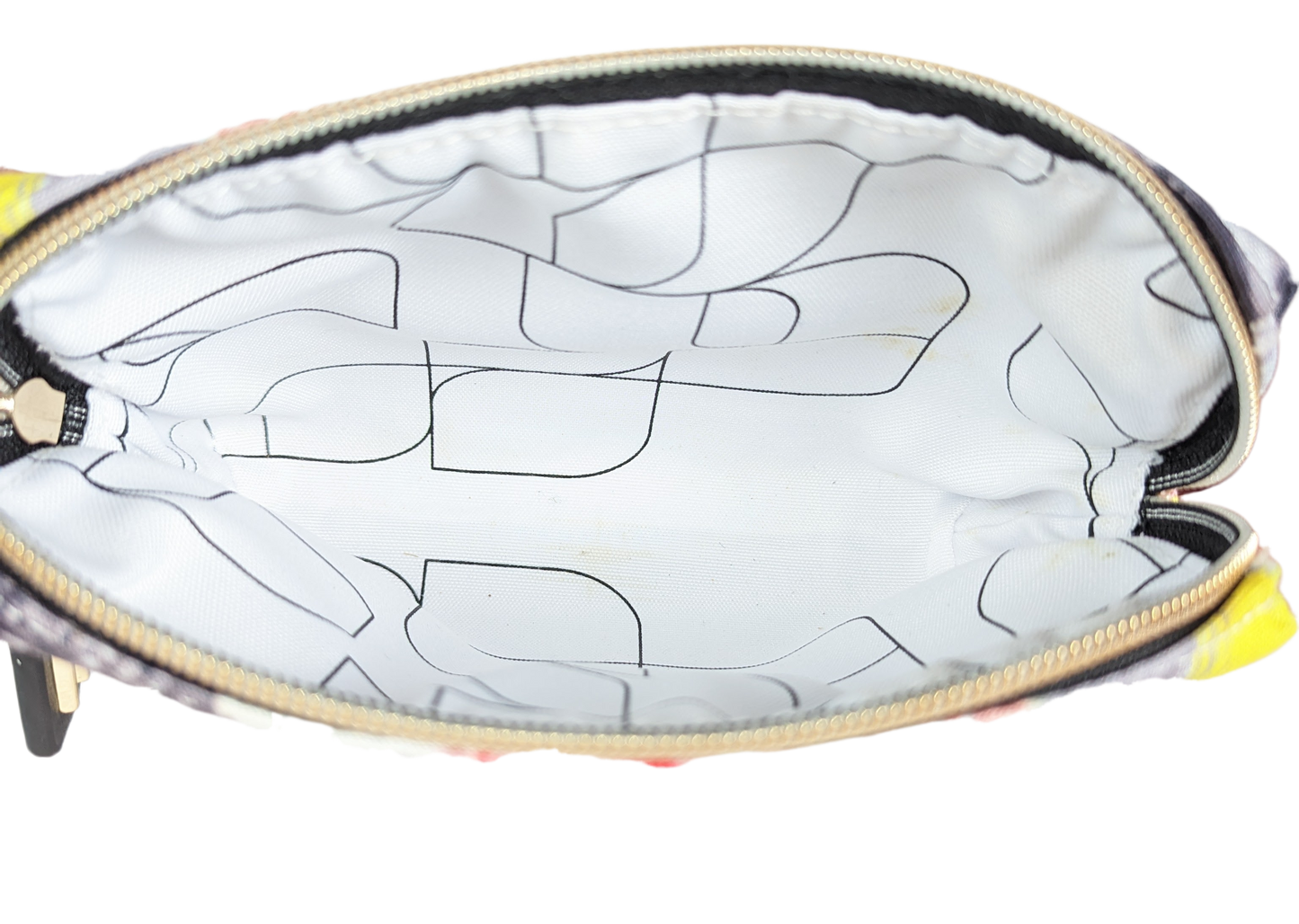 HaywardPrinted Hayward cosmetic bag with monogrammed zipper pull.  In excellent used condition.  Like brand new!  Perfect for all your little goodies!
6” h x 7.5” w x 1” dPurse, handbagHayward Multi-colored Cosmetic BagHayward Multi-colored Cosmetic Bag