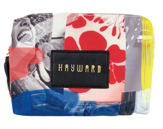 HaywardPrinted Hayward cosmetic bag with monogrammed zipper pull.  In excellent used condition.  Like brand new!  Perfect for all your little goodies!
6” h x 7.5” w x 1” dPurse, handbagHayward Multi-colored Cosmetic BagHayward Multi-colored Cosmetic Bag