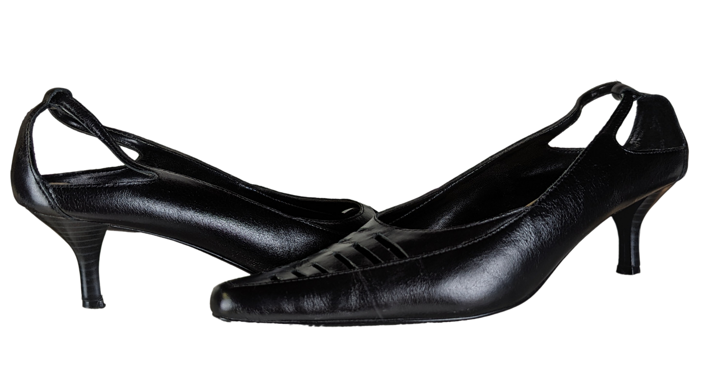 Harve Bernard Black Kitten Heels with Cut outs size 8W Step into style with these Harve Bernard Black Kitten Heels. Made of sleek black leather and featuring trendy
