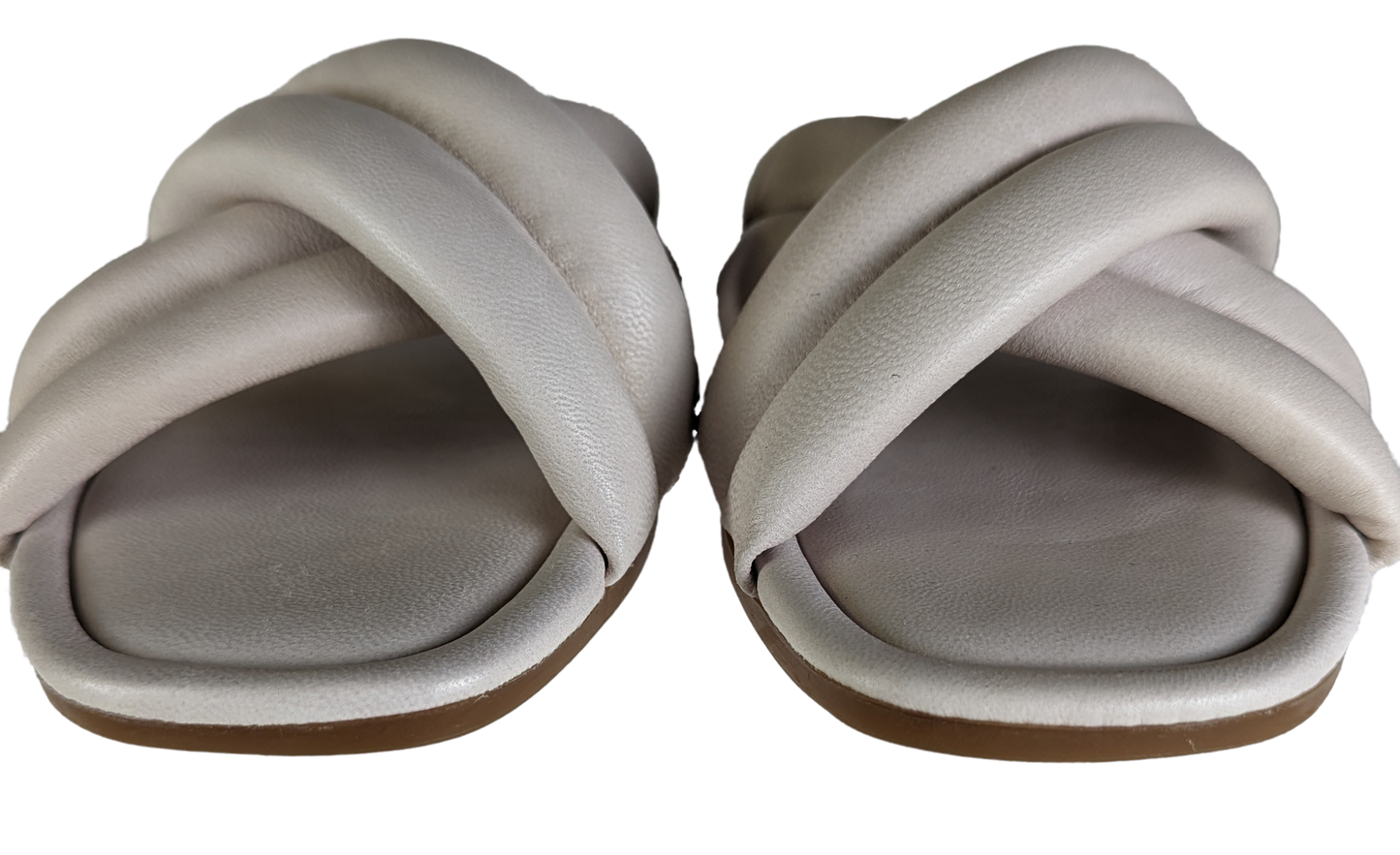 Hotter Rimini Slip-on Sandals Size 7 1/2W  This high-style slip-on sandal doesn't compromise on comfort. A modern sandal from its crossover design, Rimini's straps a