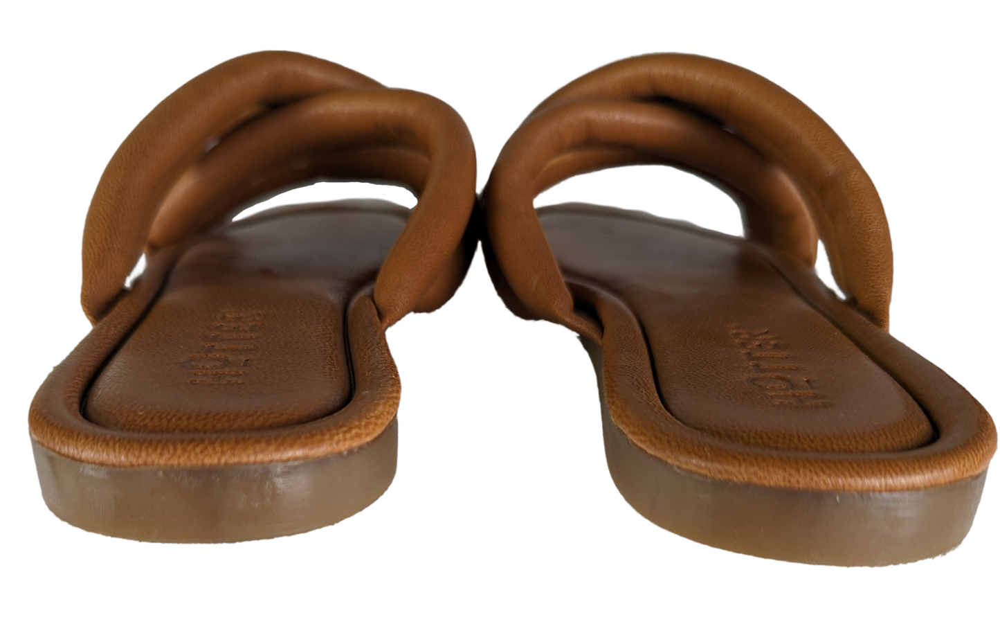 Hotter Rimini Slip-on Sandals Size 7 1/2W This high-style slip-on sandal doesn't compromise on comfort. A modern sandal from its crossover design, Rimini's straps ar