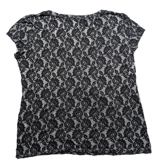 NY & Co Semi-Sheer Lace Print T Shirt Size XL Say hello to your new fa
