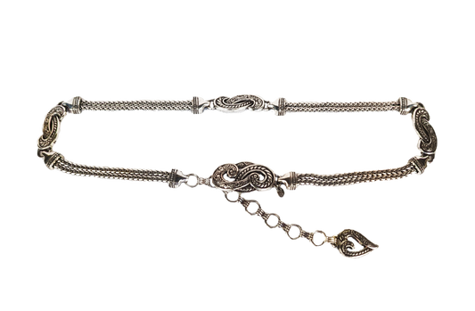 Brighton Bali Hai Silver-tone Chain Belt features two substantial chains with intermittent flourishes and connectors, the same design on the buckle, and the signaturbeltBrighton Bali Hai Silver-tone Chain BeltBrighton Bali Hai Silver-tone Chain Belt