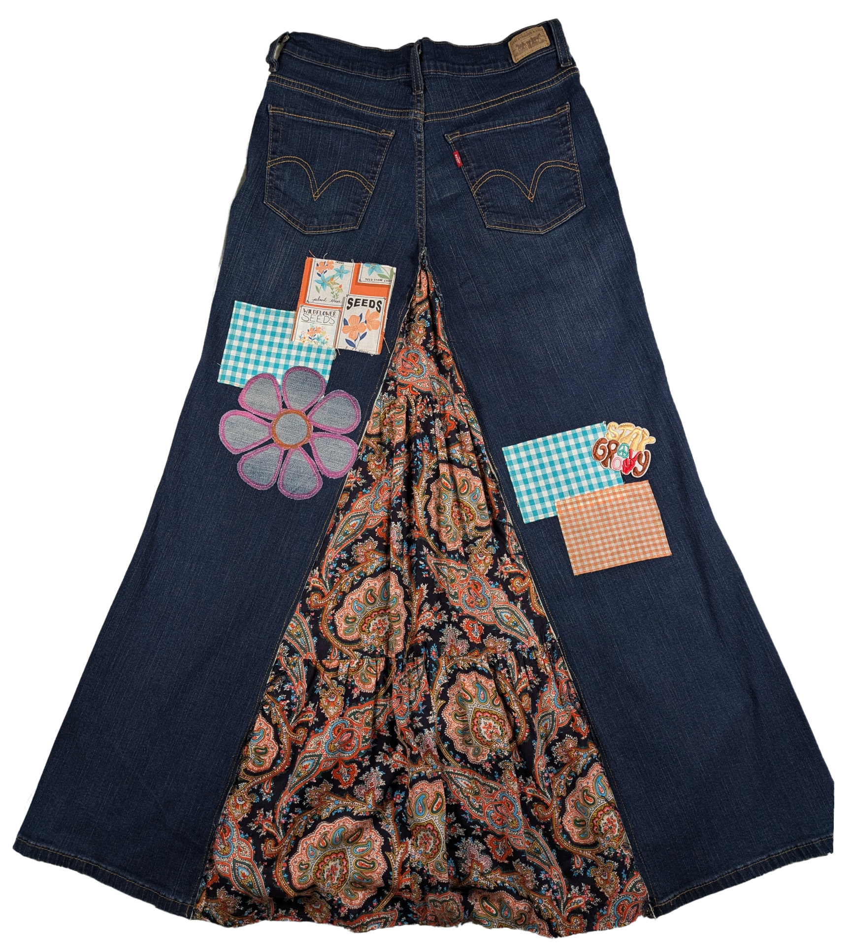 Refreshed - Levis Upcycled Maxi Skirt Size 10p Levi's have been known as versatile clothing for many years, but this kicks it up a notch!  A skirt that is made from