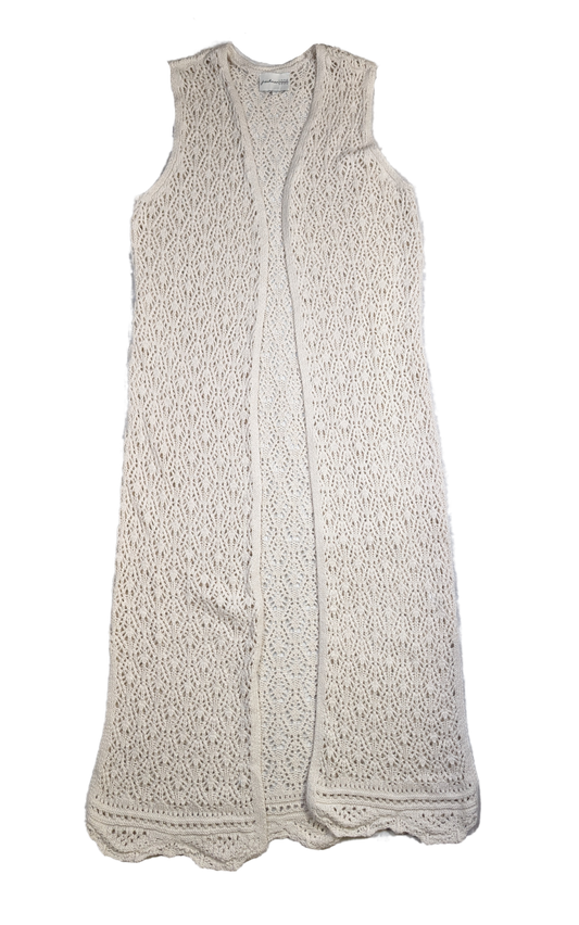 Freshman 1996 Crochet Long Vest Size Medium Embrace your inner boho with our Freshman 1996 Crochet Long Vest! Made with intricate crochet detailing, this vest is fre