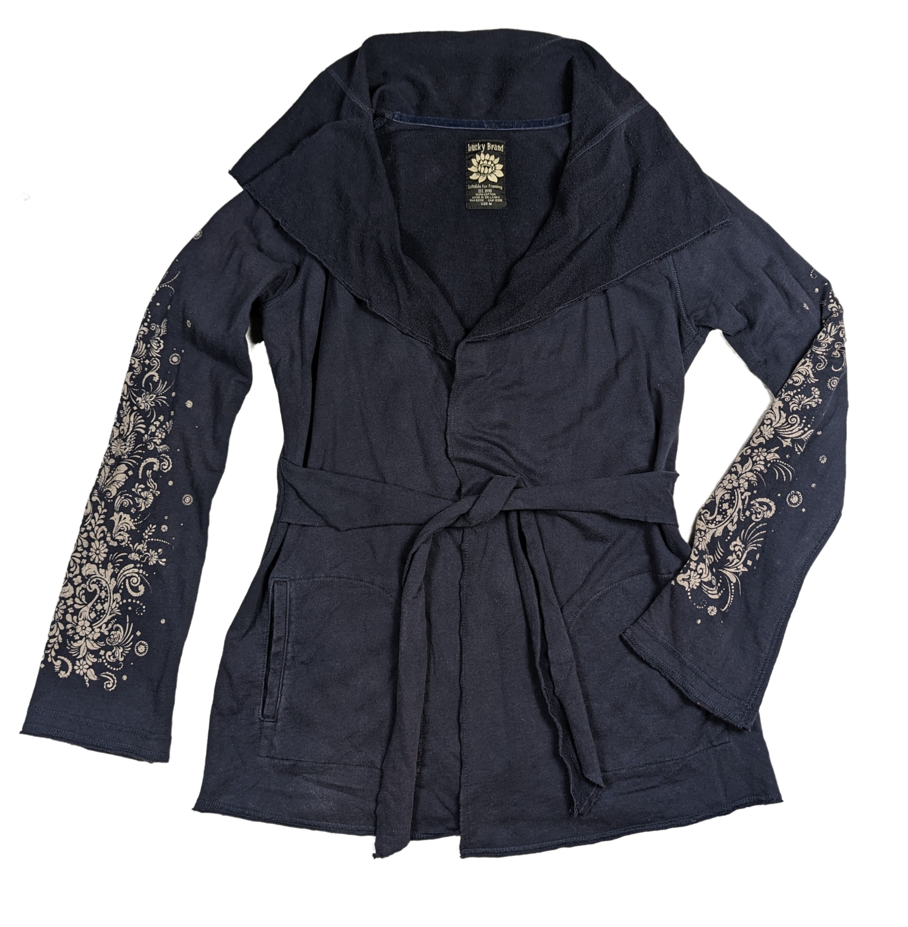 Lucky Brand Wrap Kimono Jingo Stay cozy and on-trend with the Lucky Brand Jacket. The attached belt cinches at the waist for a flattering fit, while the boho design