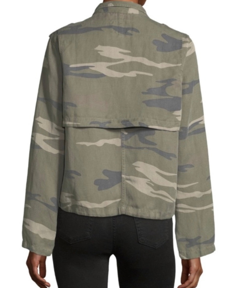 Rails Maverick Sage Camo Military/Bomber Style Jacket women's size S This lightweight long sleeve linen blend jacket brings a fresh twist to military style with its