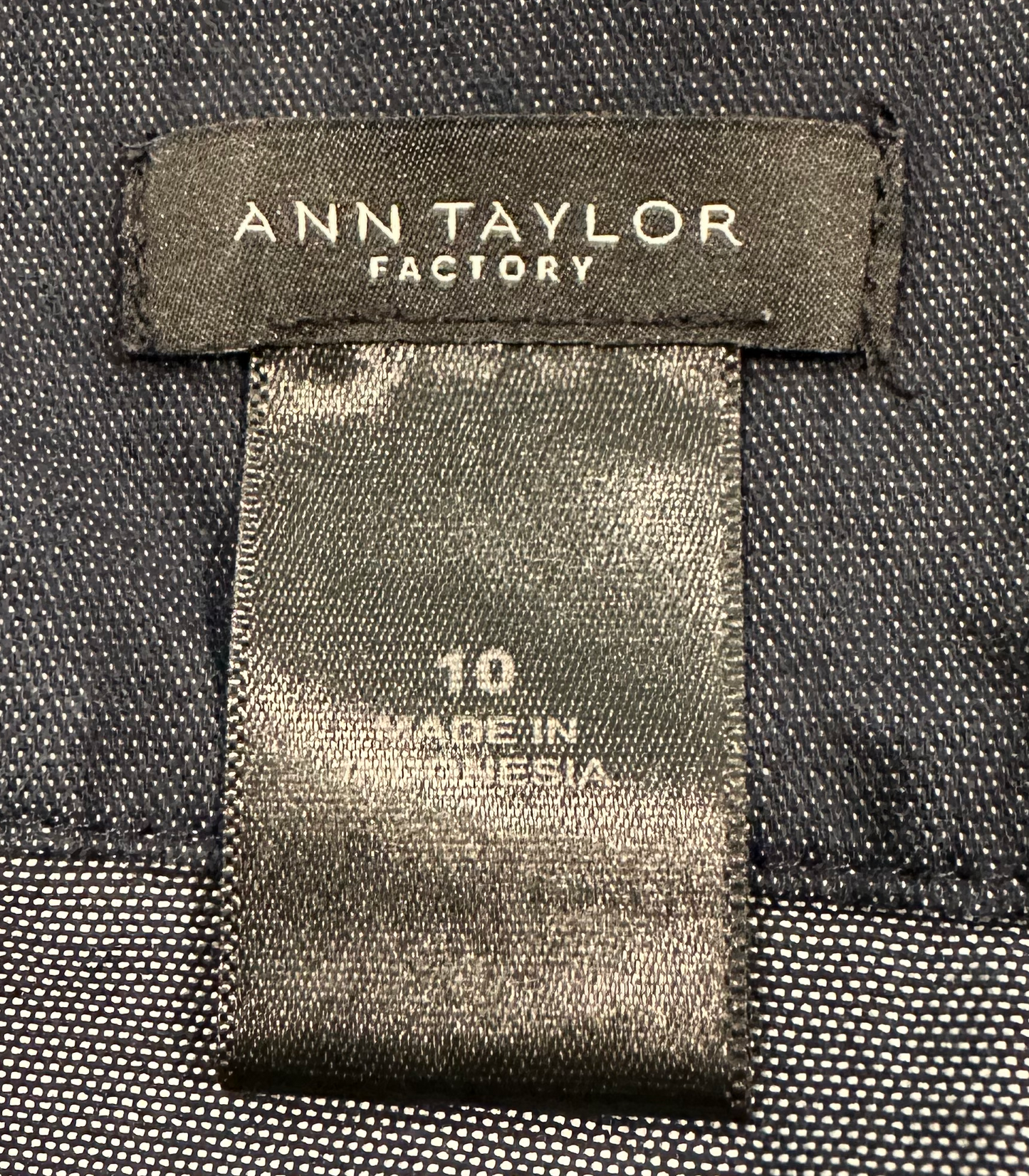 Ann Taylor FactoryThe Ann Taylor Factory short faux wrap skirt is a sophisticated yet effortless wardrobe staple. Crafted in a dark denim look and lightweight material, this faux wrapSkirtsAnn Taylor Factory Short Faux Wrap Denim Look SkirtAnn Taylor Factory Short Faux Wrap Denim