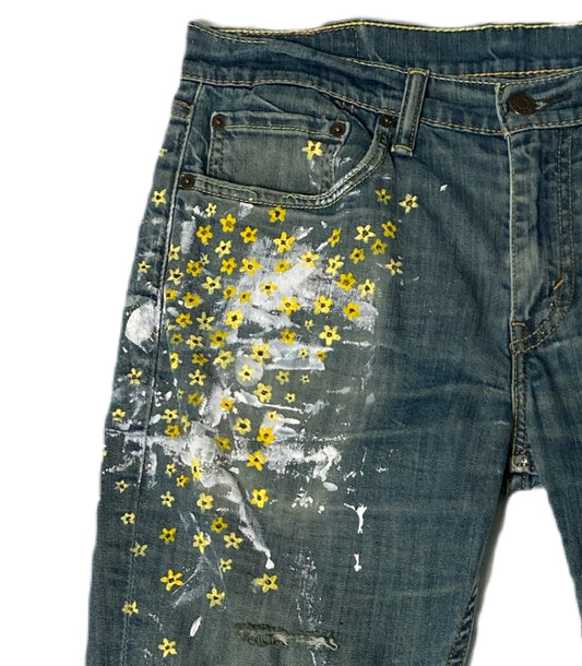REFRESHED - Levi's Distressed Hand Painted Jeans