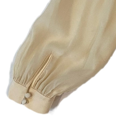 Diane Von Furstenberg Long Sleeve Silk Cream Blouse Size 10
