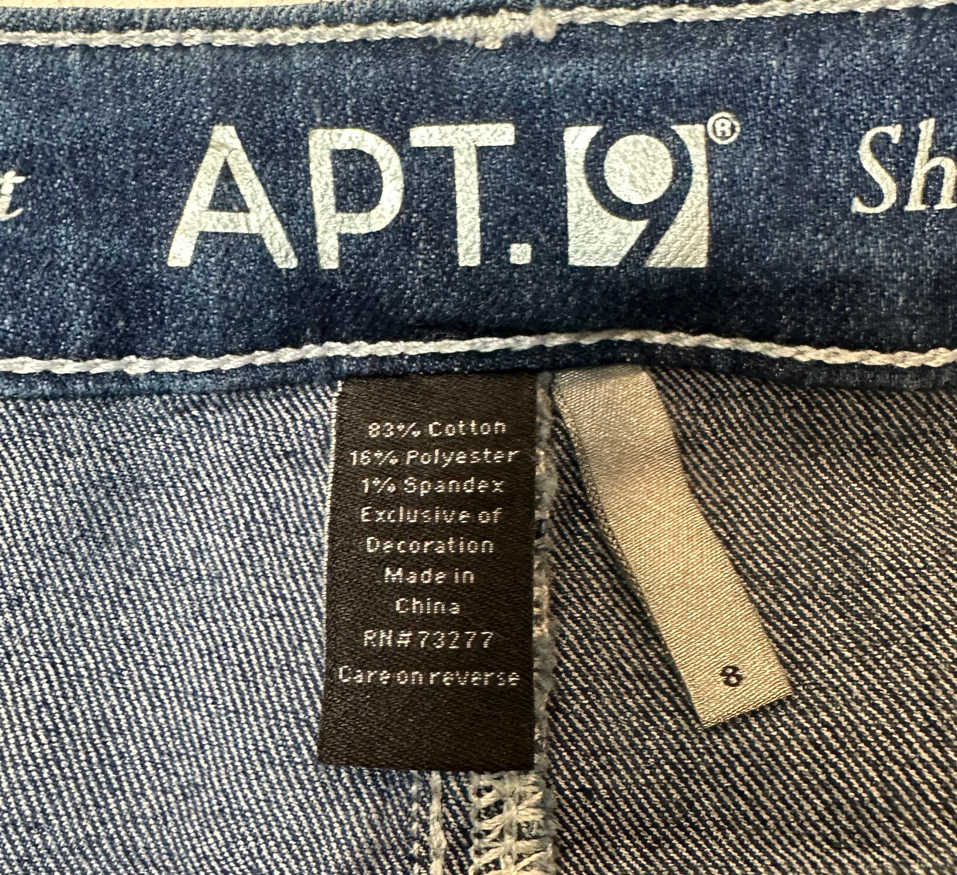 Apt 9 Denim Shorts with Embellished PocketsBe the envy of beach-goers everywhere with these sassy Apt 9 denim shorts! Featuring cuffed hems and embellished back pockets, they'll bring a bit of extra pizzazz tShortsApt 9 Denim Shorts with Embellished PocketsApt 9 Denim Shorts