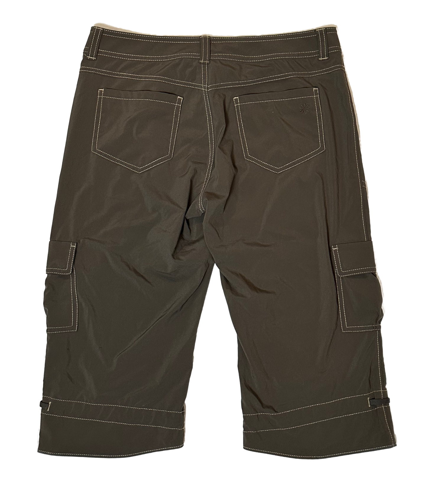 Athleta Gray Dipper Capris Cropped Pants Cargo #841284 Size 8 Get ready to conquer the day in these light weight gray Dipper Capris from Athleta! With multi pockets,