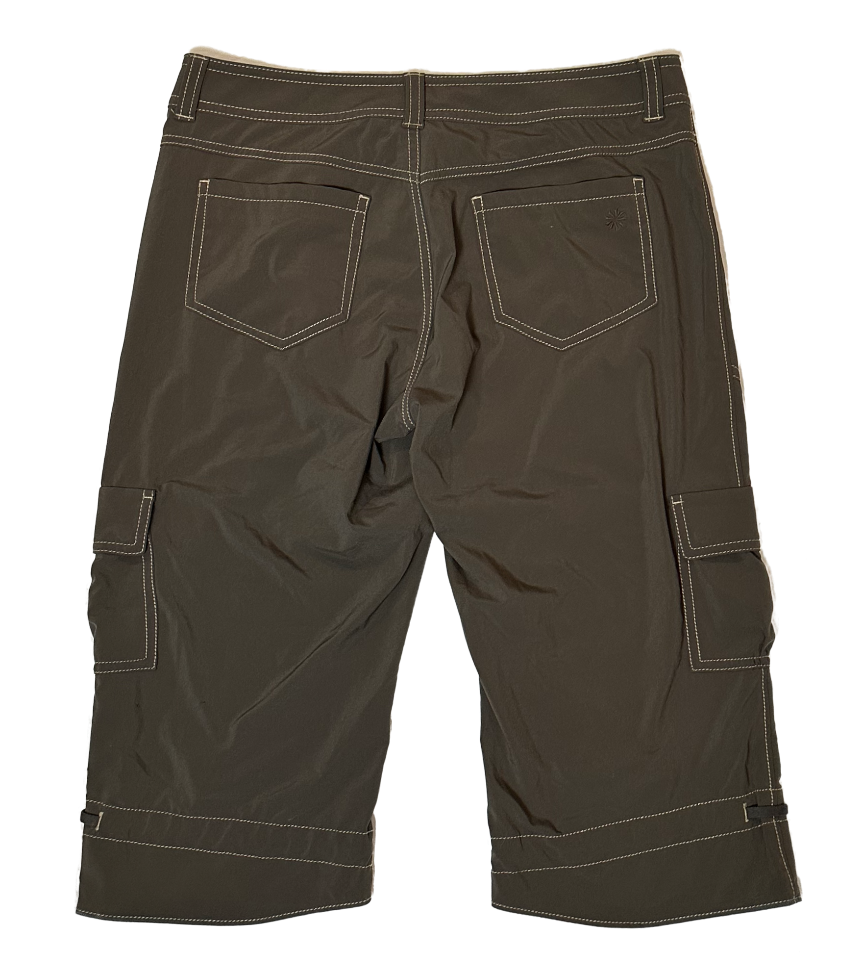 Athleta Gray Dipper Capris Cropped Pants Cargo #841284 Size 8 Get ready to conquer the day in these light weight gray Dipper Capris from Athleta! With multi pockets,