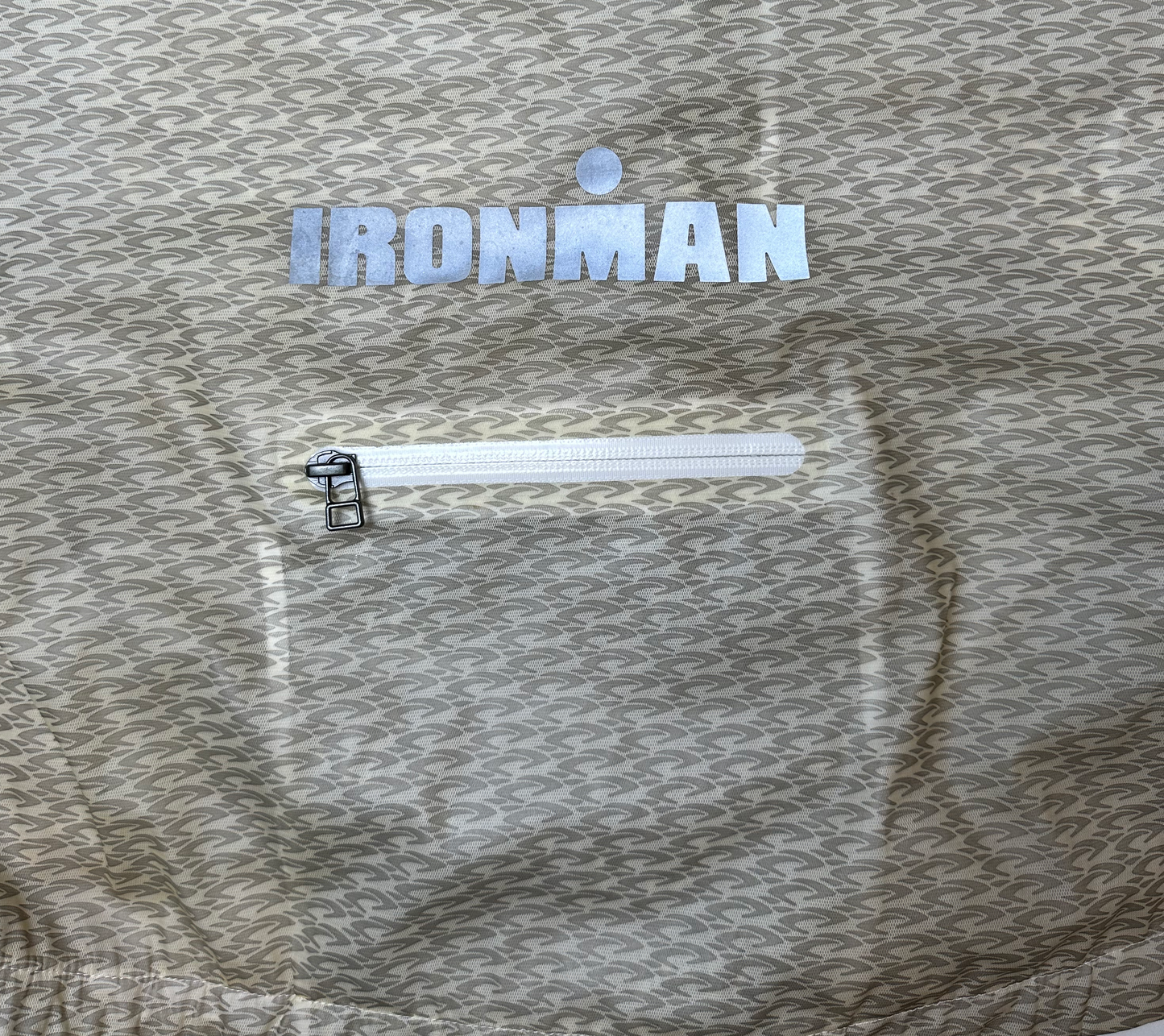 Sugoi Ironman Reflective Tan Cycling Jacket with Hood Large