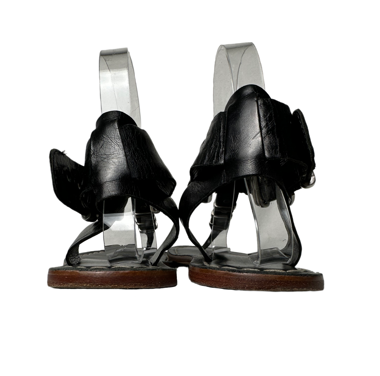 BernardoEmbrace bold style with the Bernardo Milan sandal! Crafted from smooth leather and featuring chunky silver metal accents, these T-strap sandals will inspire your advShoesBernardo Milan Flat T-strap Black Leather Sandal-strap Black Leather Sandal