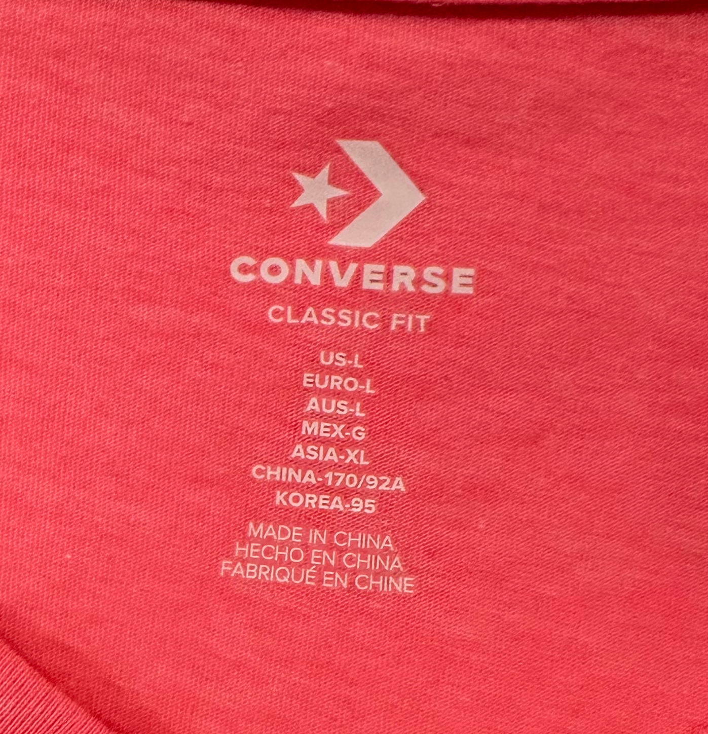 ConverseMake a statement in this classic fit, hot pink short-sleeve Converse T-shirt! It'll help you stand out in a crowd, and offer a bright, bold burst of color to any outShirtConverse Classic Fit Hot Pink Short Sleeve T-ShirtConverse Classic Fit Hot Pink Short Sleeve