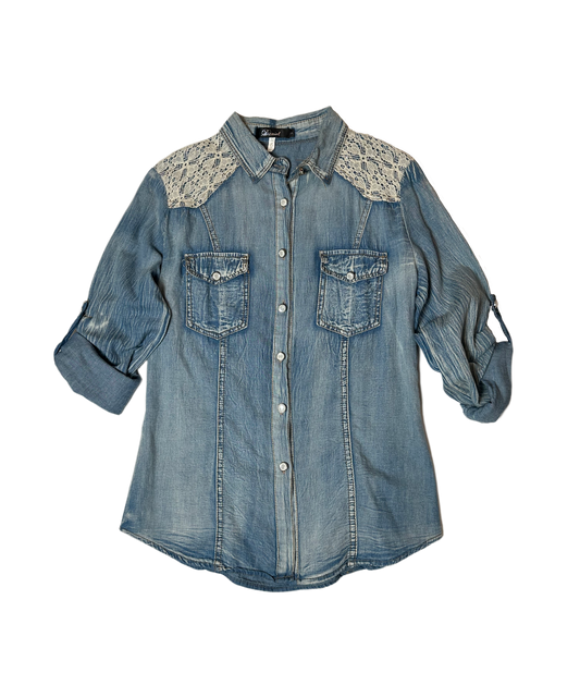 Daniel Faded Denim Shirt with Lace Trim is one timeless piece! Perfect for those days when you want to feel casually cool, it features a faded denim style coupled with the plaShirtDaniel Faded Denim Shirt with Lace TrimDaniel Faded Denim Shirt