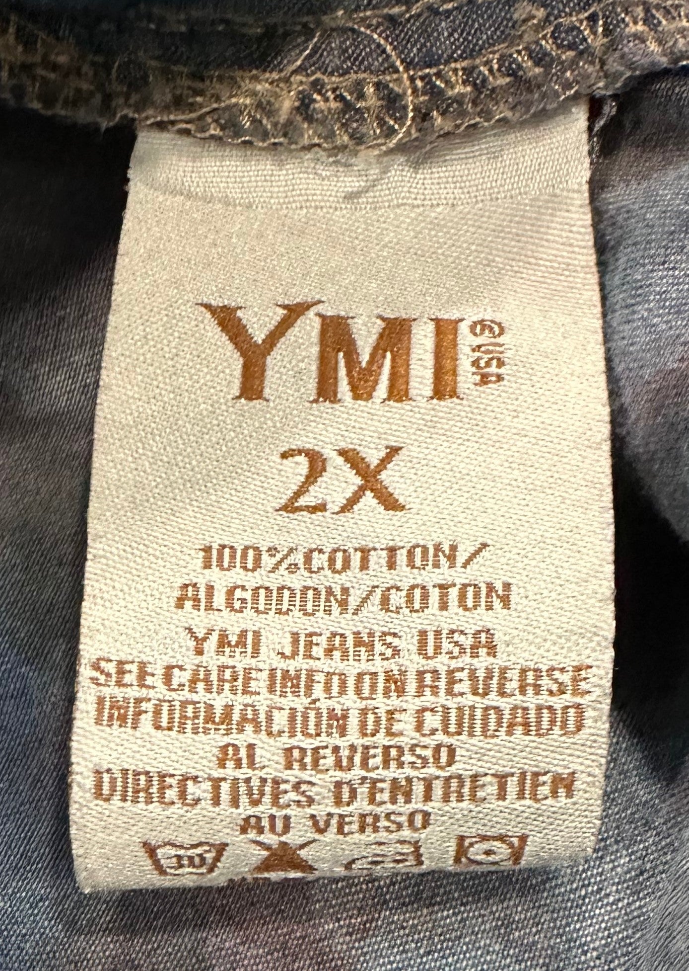 YMI Hand Dyed Denim Snap Front Long Sleeve Shirt size 2X Looking for a unique top? Check out the YMI Hand Dyed Denim Snap Front Long Sleeve Shirt! This size 2X shirt
