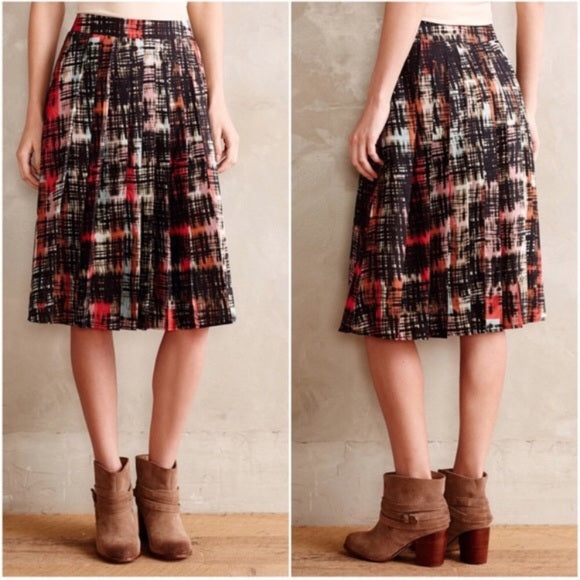 Fynn and Rose Anthropologie Multi-Colored Skirt with Side Zip and Pockets size 6