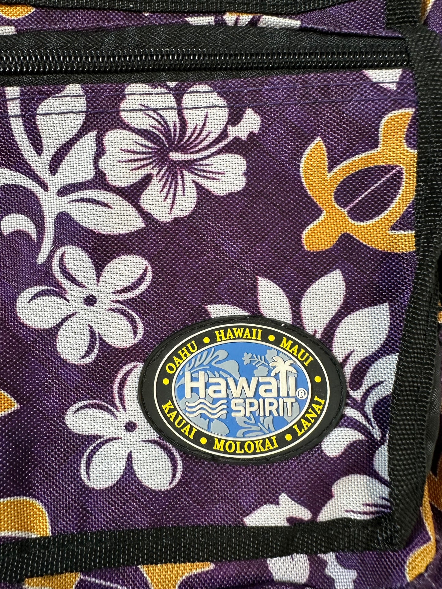 Hawaii Spirit Crossbody Bag Purple Tropical Print - EUC  Carry a piece of paradise with you wherever you go with this Hawaii Spirit Crossbody Bag in a beautiful purp