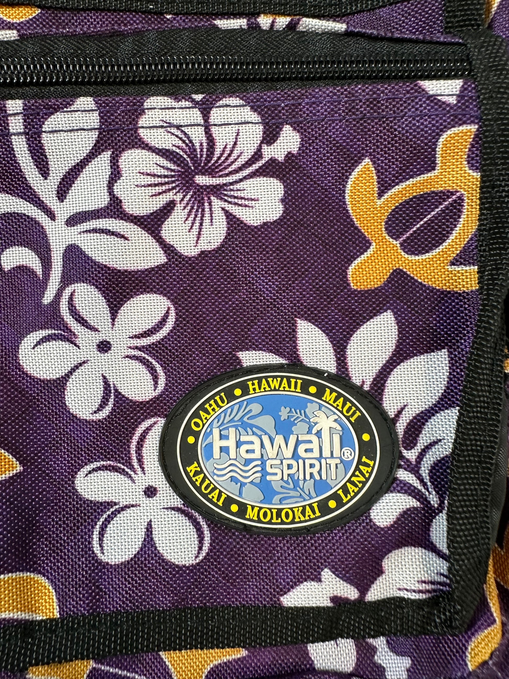 Hawaii Spirit Crossbody Bag Purple Tropical Print - EUC  Carry a piece of paradise with you wherever you go with this Hawaii Spirit Crossbody Bag in a beautiful purp
