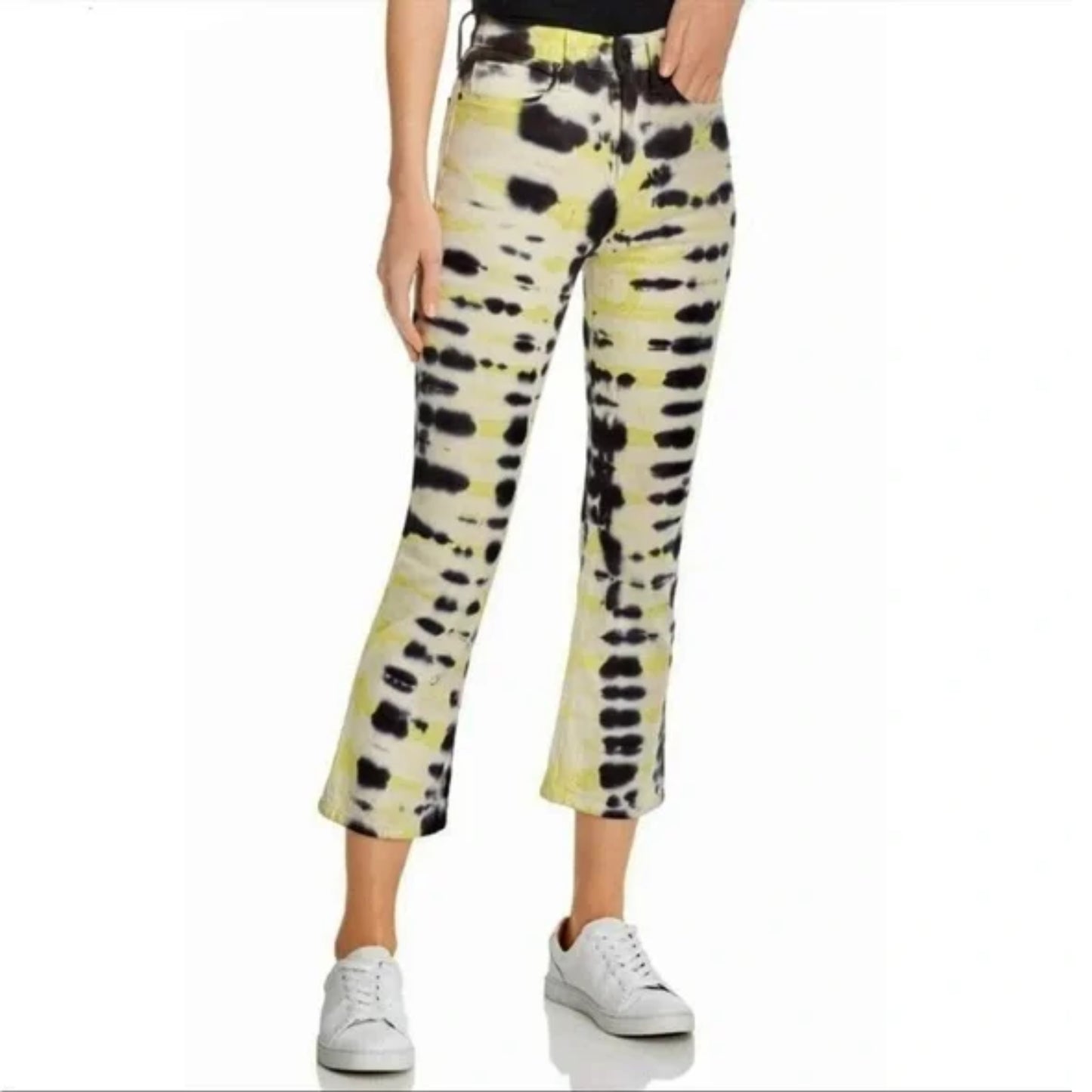 Hudson Holly Tie Dye Jeans in Electric Citron Size 27 - NWT What a great pair of Hudson Tie Dyed Jeans , featuring a bold mix of yellow, black and off-white. These jeans are designed to be comfortable and stylish, perfect for