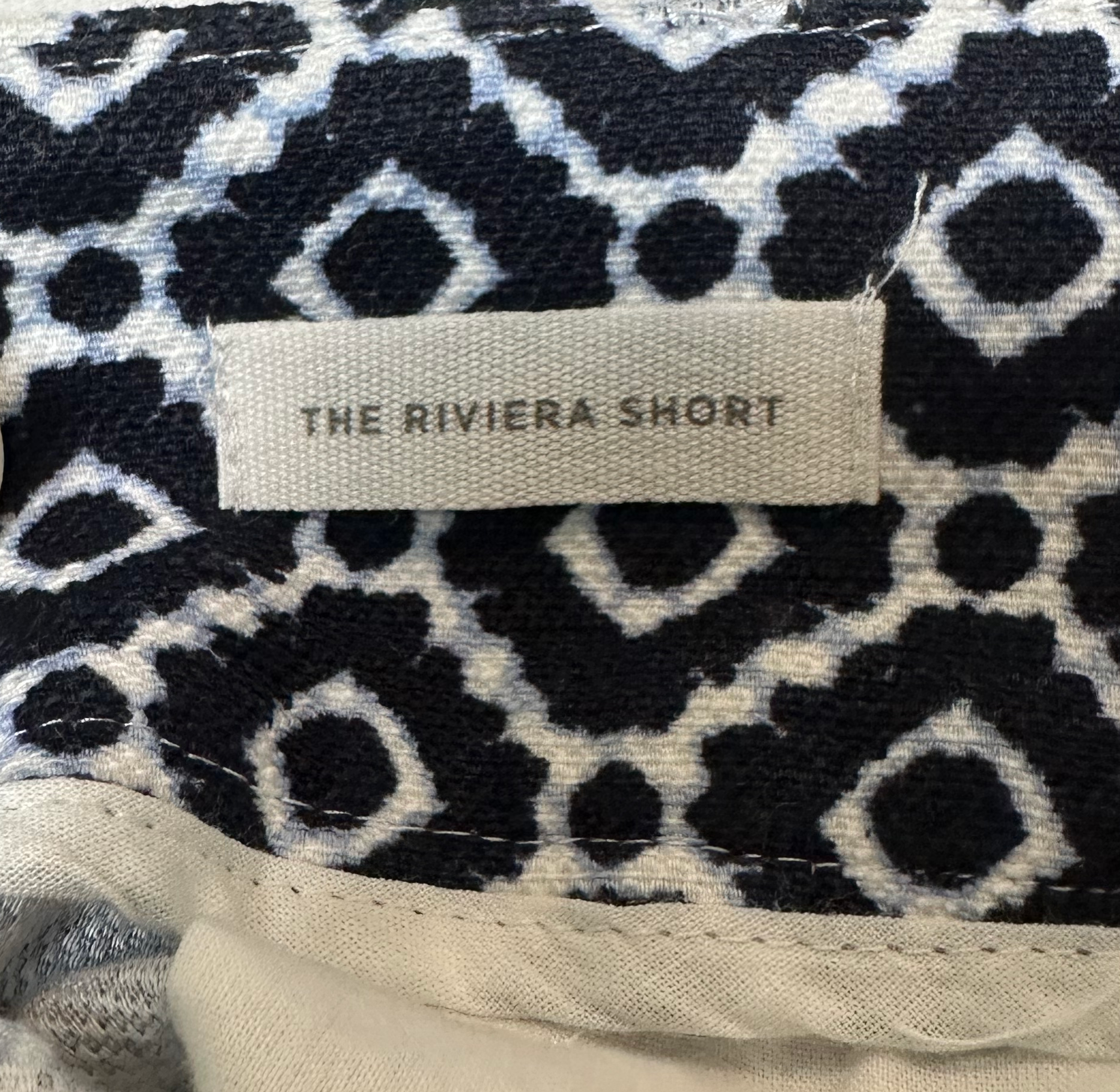 Ann Taylor Loft The Riviera Blue & White Short Make a bold statement in these Riviera blue & white shorts from Ann Taylor Loft! Their geo-print will add a fun flair to any look, plus the pockets - in the fronShortsAnn Taylor Loft The Riviera Blue & White ShortRiviera Blue & White Short
