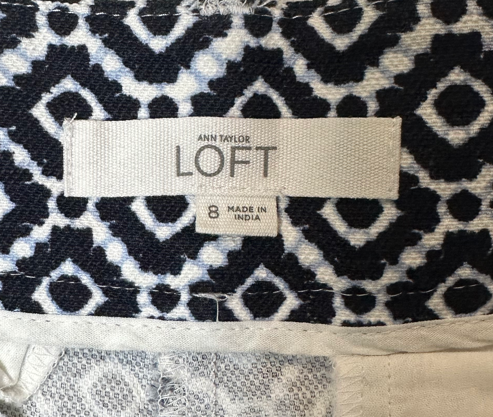 Ann Taylor Loft The Riviera Blue & White Short Make a bold statement in these Riviera blue & white shorts from Ann Taylor Loft! Their geo-print will add a fun flair to any look, plus the pockets - in the fronShortsAnn Taylor Loft The Riviera Blue & White ShortRiviera Blue & White Short