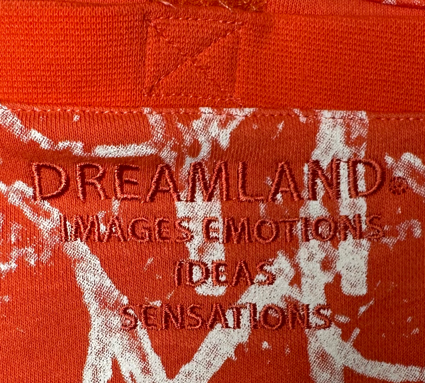 Dreamland Fleece Shorts with White Graffiti Print and Pockets-Men's XL EUC