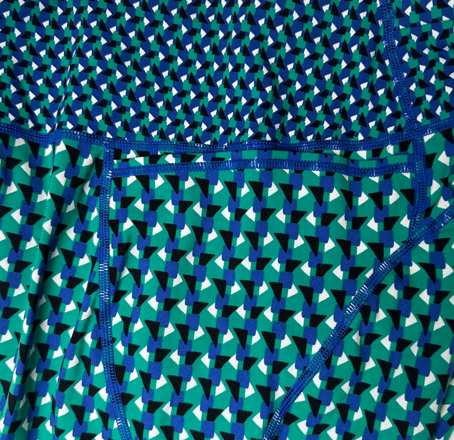 Sweaty Betty 7/8 Length Power Blue & Green Geometric Print Leggings Size 10