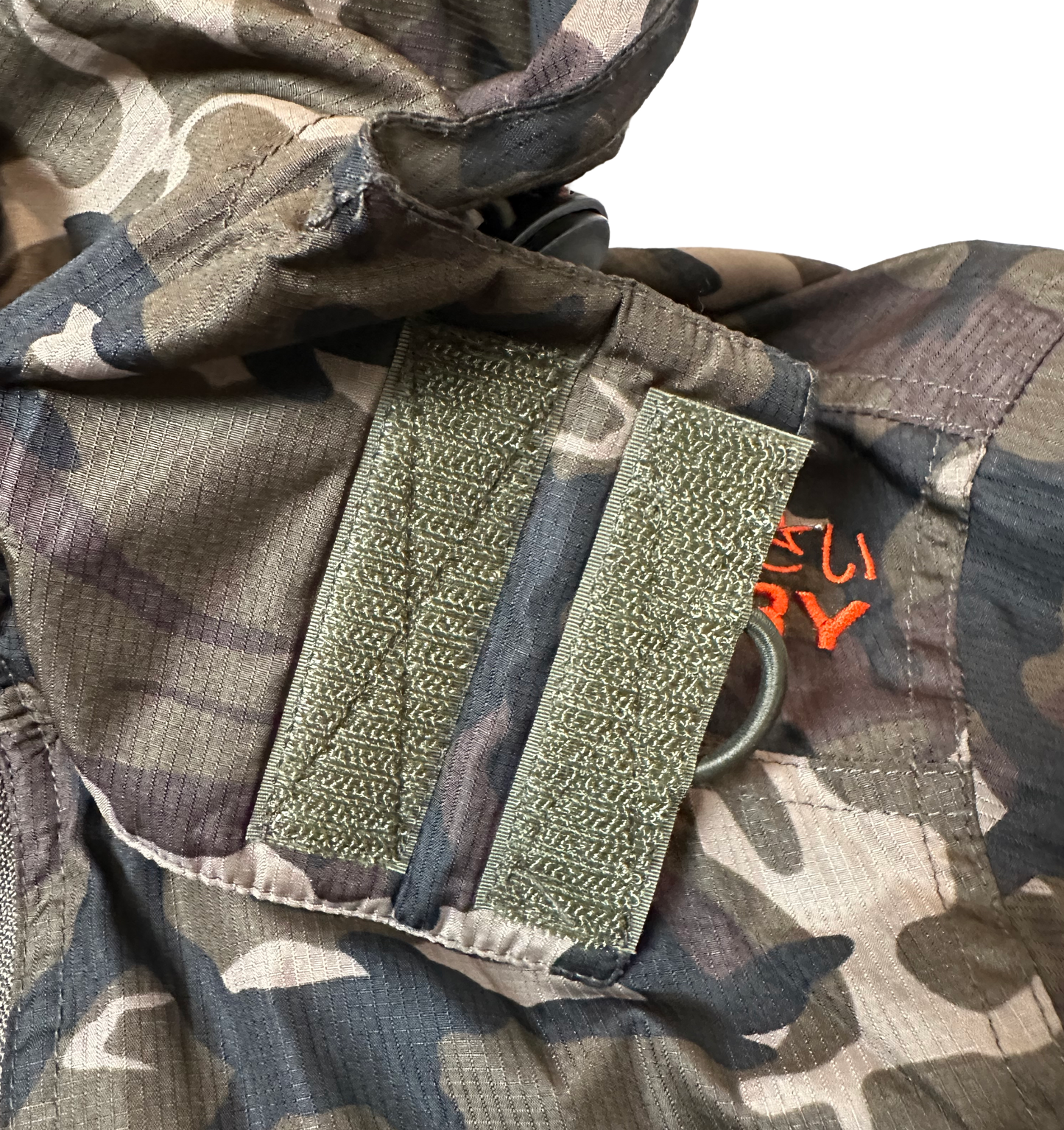 Superdry Japan Camo Mesh Lined Long Sleeve Hooded Windcheater Mens size Medium