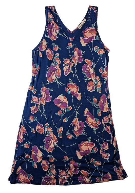 PhilosophyThis Philosophy Blue Floral Sleeveless Dress is a stylish and comfortable choice for any event. The viscose/spandex fabric blend is lightweight and breathable, allowDressesPhilosophy Blue Floral Sleeveless DressPhilosophy Blue Floral Sleeveless Dress