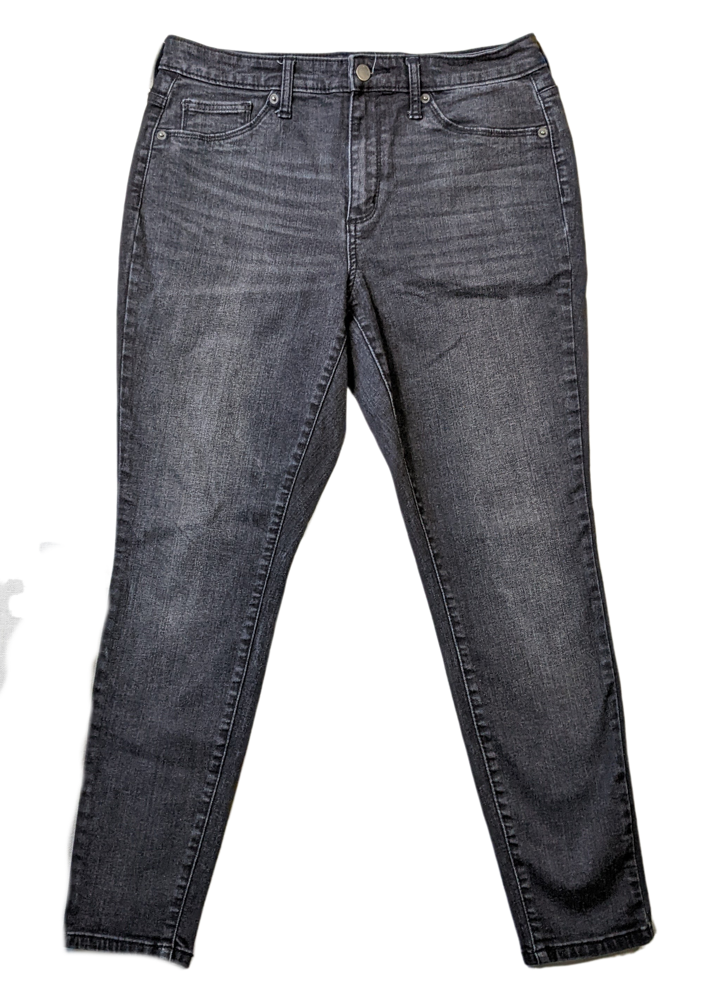Universal Thread High Rise JeggingThe best of Jeans and Leggings - the Jegging!  Wear these with just about anything.  They are so versatile!