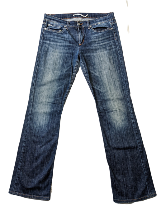 Joe's Jeans Rocker Fit Boot Cut Jeans Size 30  Get ready to rock out in style with Joe's Jeans Rocker Fit Boot Cut Jeans. Made with cotton elastane for ultimate comf