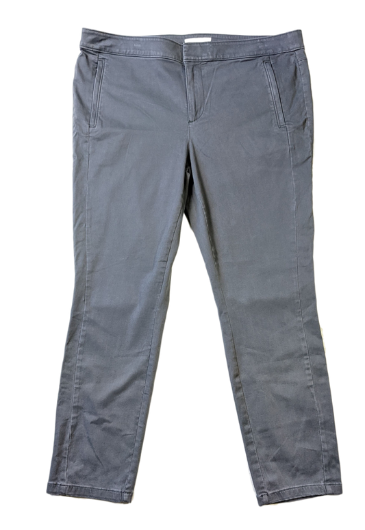 Loft Gray Marisa Fit Chino PantsThese are so soft and a little stretch makes them super comfy. They are perfect for the office, or a girls shopping day or brunch!