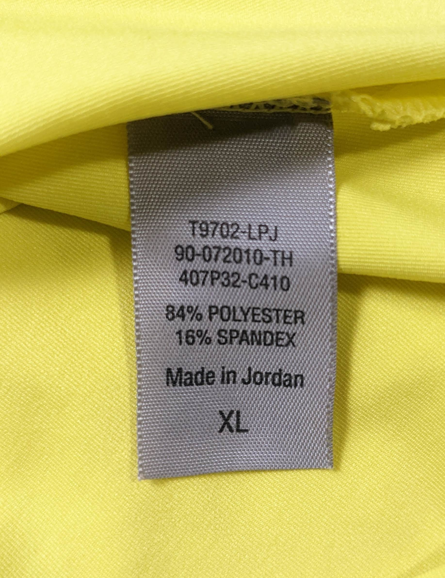Champion Long Sleeve Activewear Shirt Size XL  Elevate your workouts with the Champion Long Sleeve Activewear Shirt! Move freely and comfortably in this bright yello
