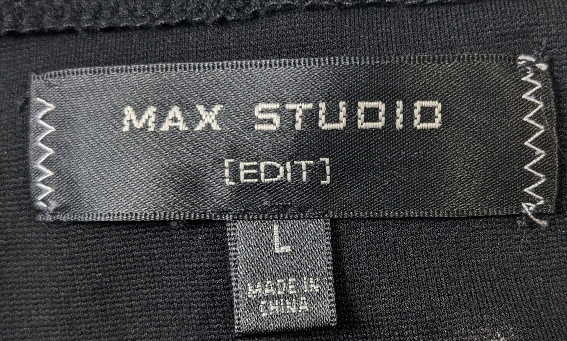 Max Studio Edit Black Pull-on Pencil Skirt Size Large  Look no further for the perfect staple for your wardrobe.  This skirt does an awesome job covering all the b