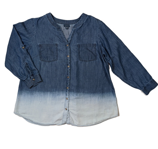 J Jill Ombre Chambray tunic Great looking ombre tunic that will be your favorite! Wear it whenever you want easy style!