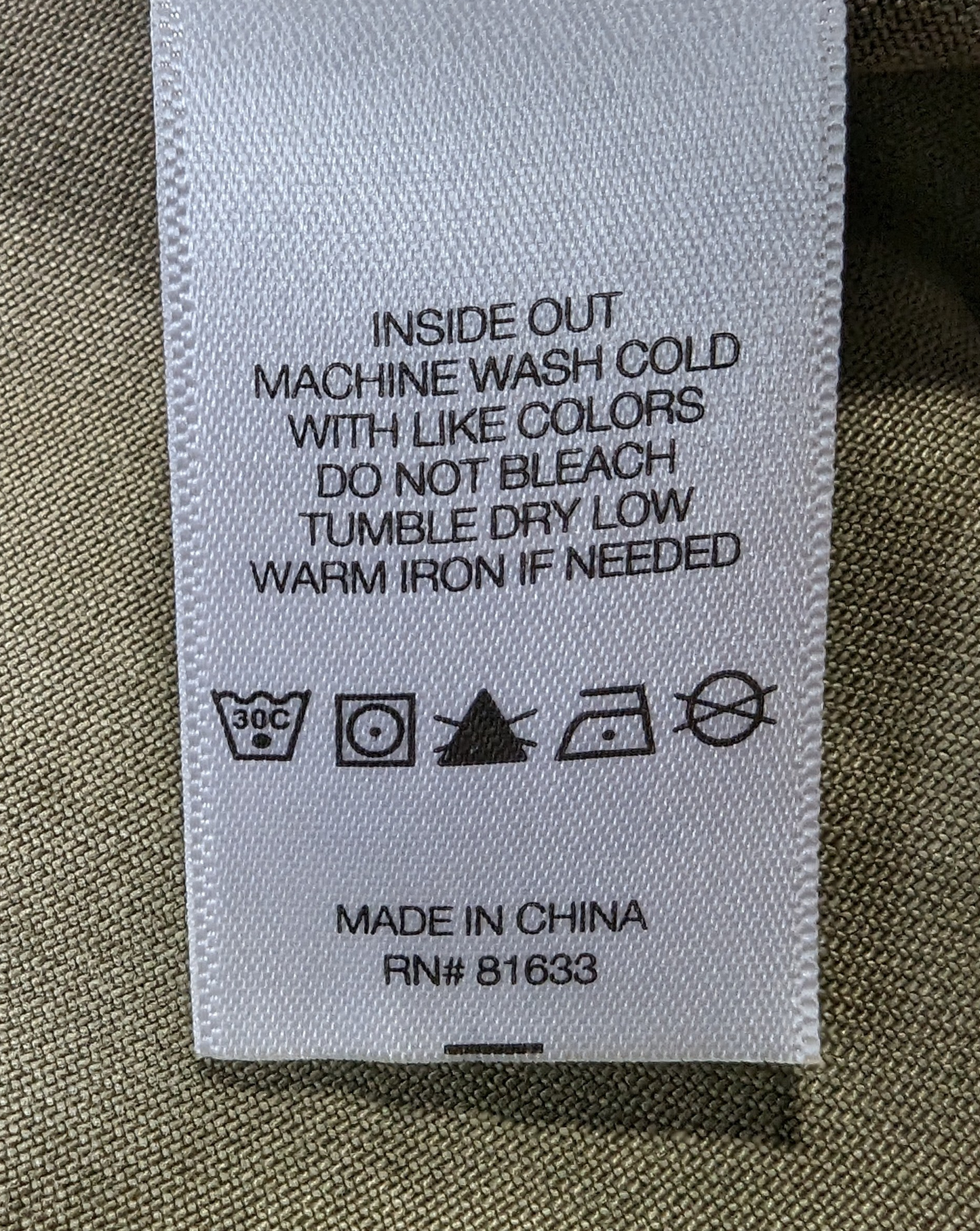 Kenneth Cole Reaction Utility VestYou will have a place for everything with this great vest from Kenneth Cole.  It has lots of pockets and a zip-up, snap front and a hood!  It also has a drawstring w