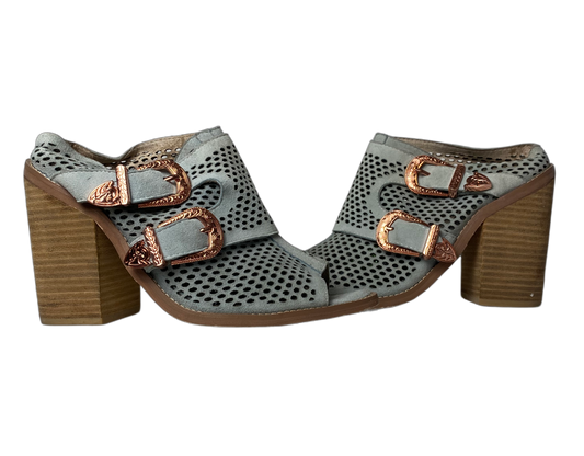 Nightwalker Blind Perforated Suede Peep Toe Mule - Limited EditionAdd a little western flare with these great suede mules. Pair with jeans or a maxi skirt and denim jacket for an elevated casual look.
