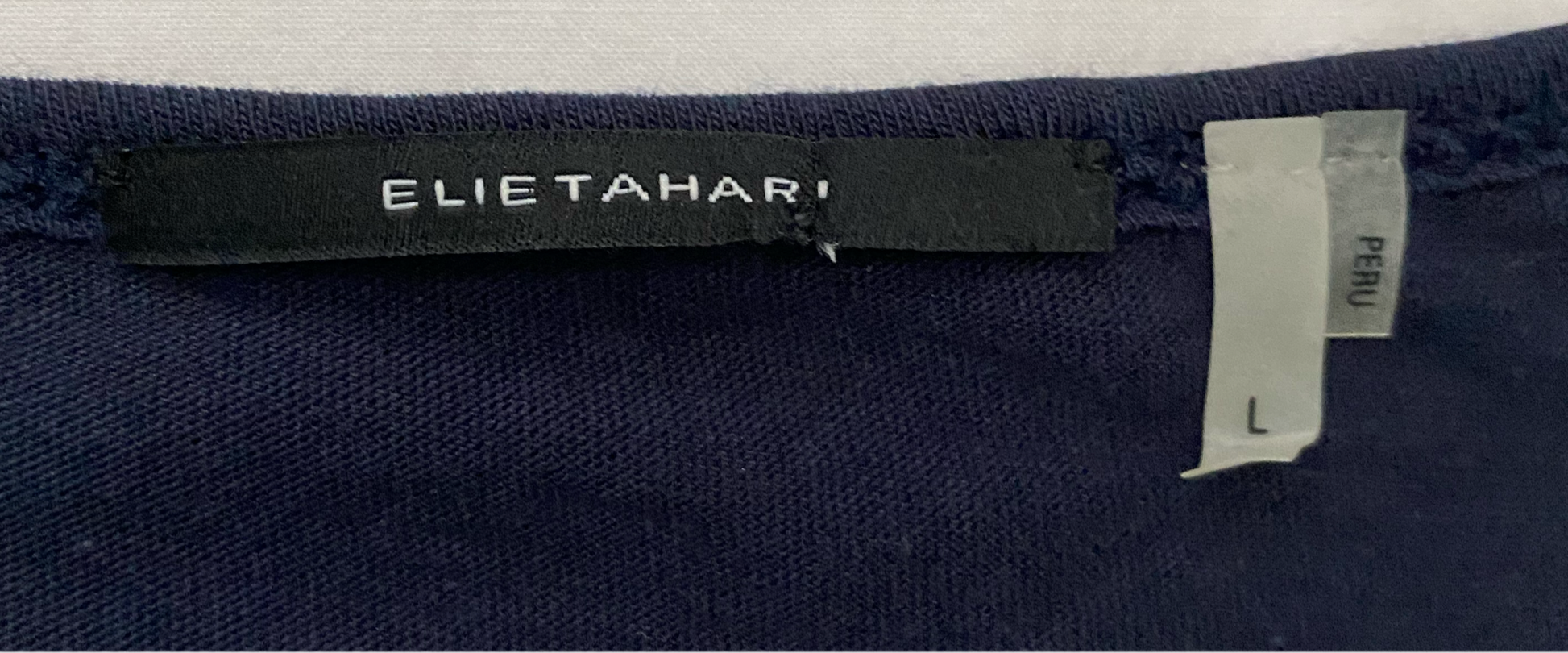 Elie Tahari Blue T-shirt with Graphic with cap sleeve a captivating em