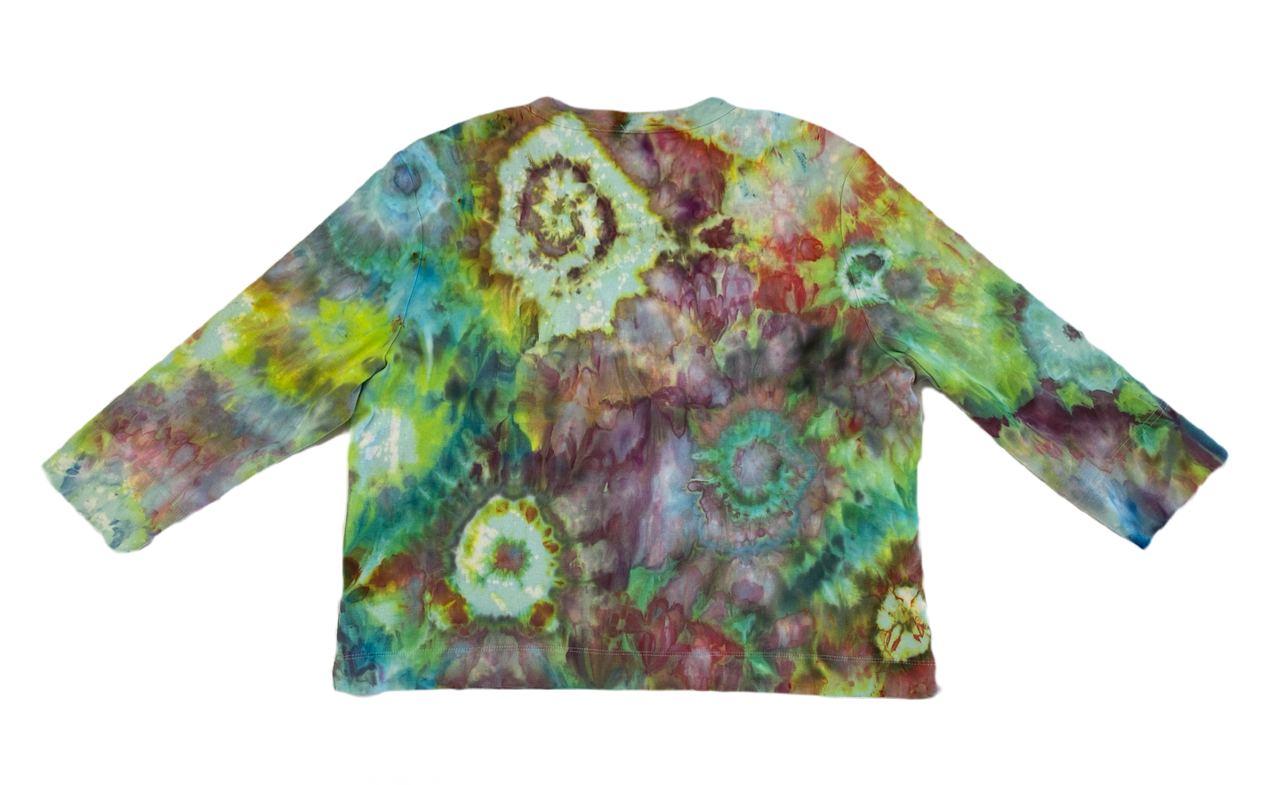 REFRESHED - Tommy Hilfiger Hand Dyed Knit Cardigan Add some playfulness to your wardrobe with this REFRESHED Tommy Hilfiger Hand Dyed Knit Cardigan. Crafted from hi