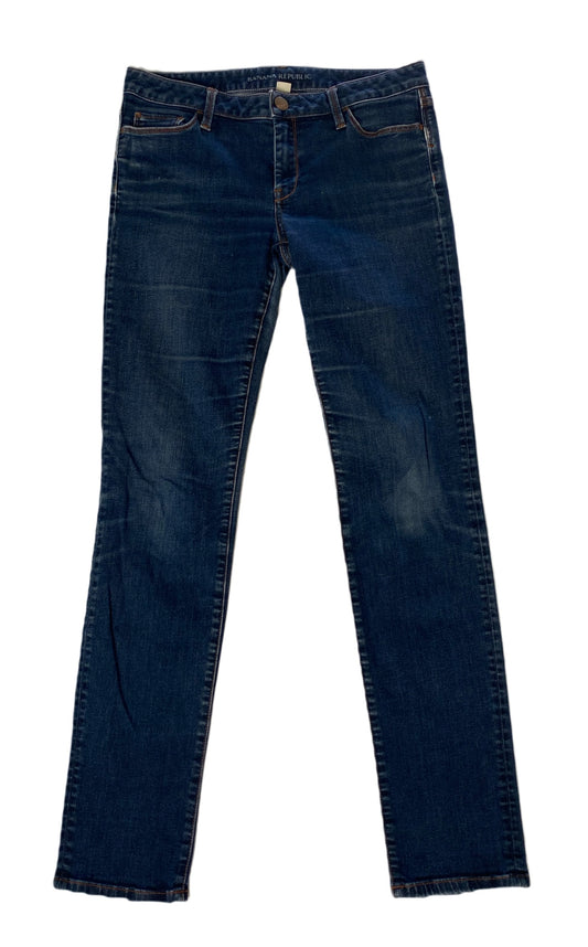 Banana Republic Faded Dark Wash Skinny Jeans  Elevate your denim game with our Banana Republic Skinny Jeans. Crafted with a faded dark wash and a size 29 fit, these