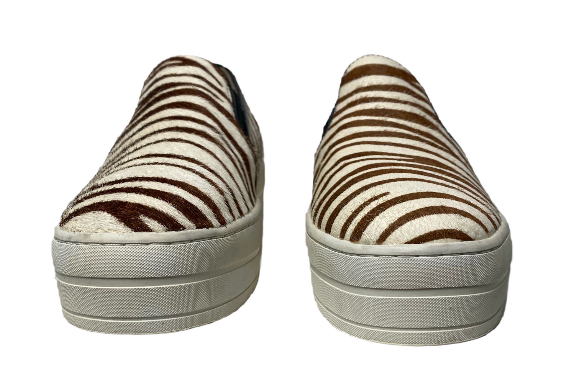 Sketchers Street Rise Fit Zebra Stripe Sneakers Get ready to roar with these Sketchers Street Rise Fit Zebra Stripe Sneakers! With their playful zebra print and perf